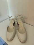 Louboutin Schuhe